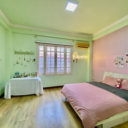Lava Homestay Hai Phong Bagian luar foto