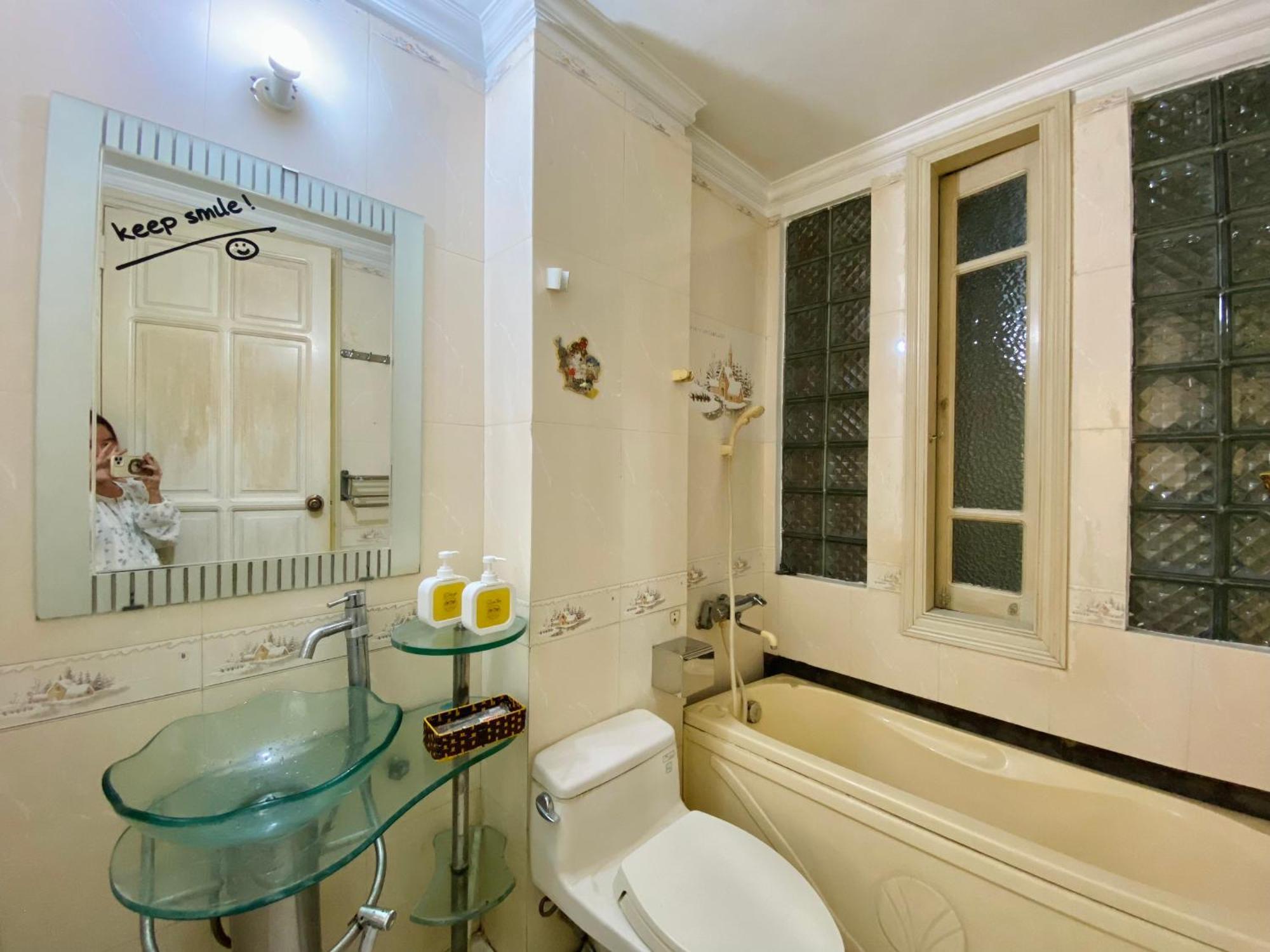 Lava Homestay Hai Phong Bagian luar foto